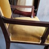 Wide and comfortable bridge chair