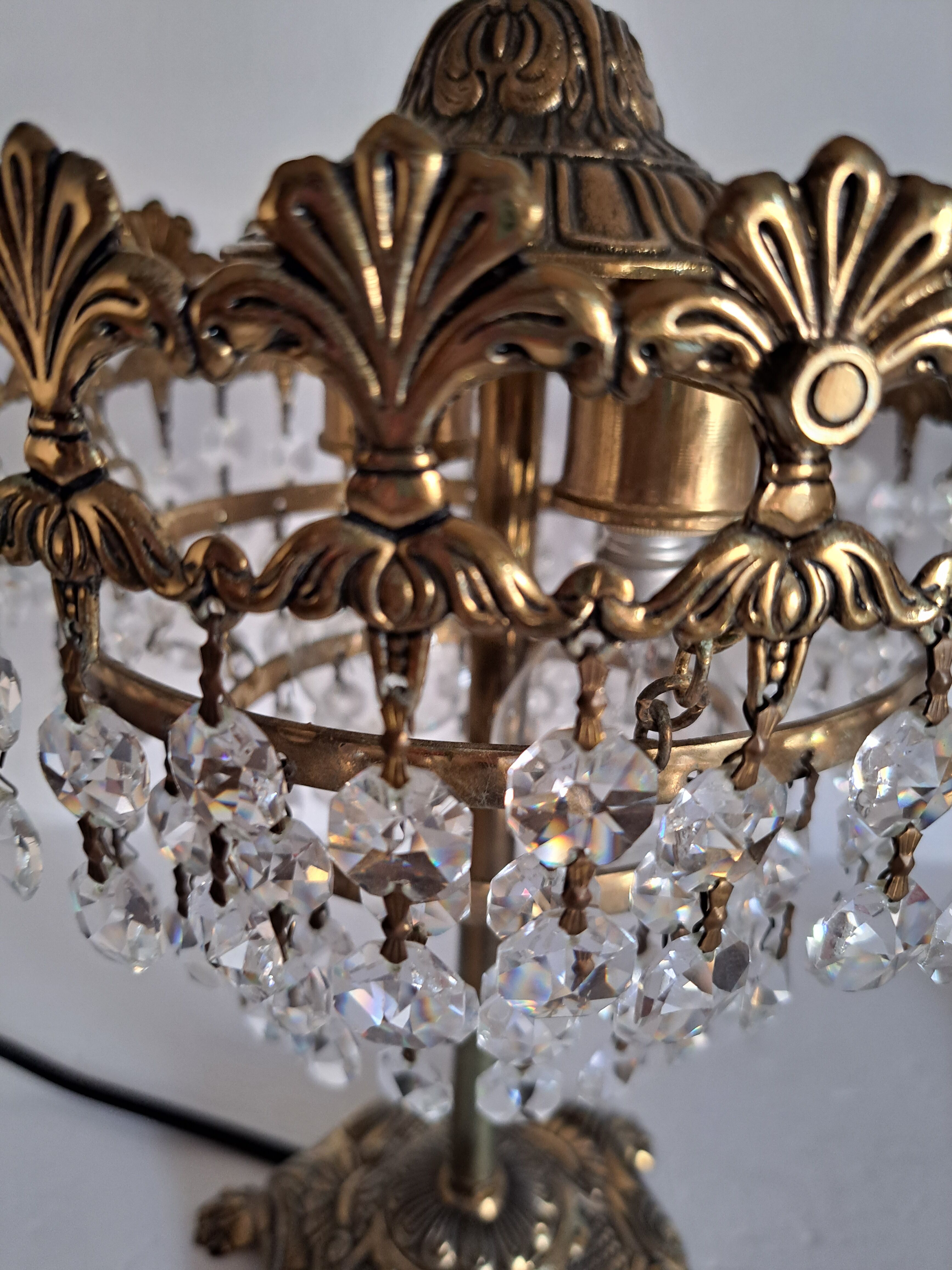 Pair of bedside lamps with tassels