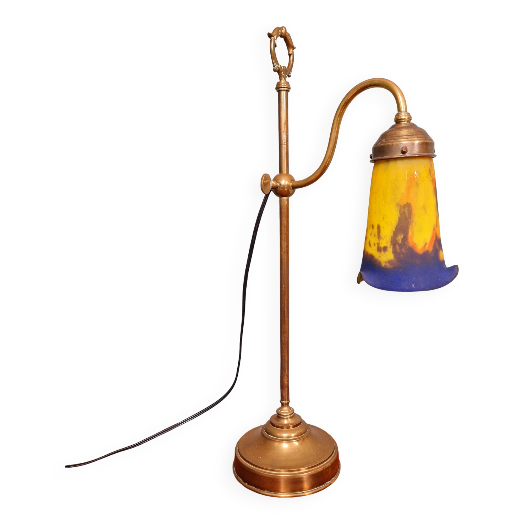 Art Deco brass and glass desk lamp signed "Frères Muller", 1920s