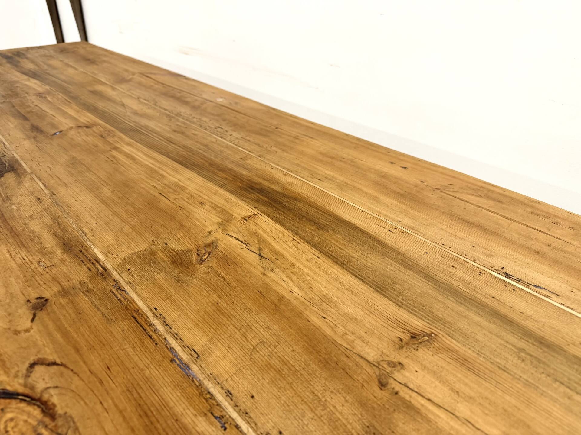 Table de Ferme "Meuble de Métier" en Pin – 8 Tiroirs (L221 cm)