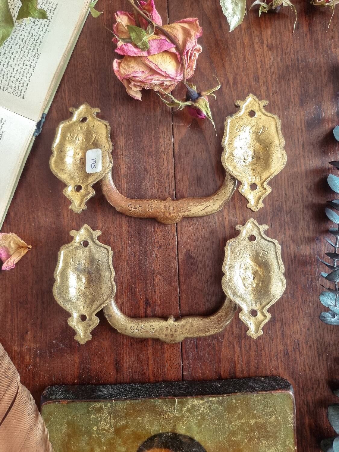 Pair of Louis XV style handles, bronze