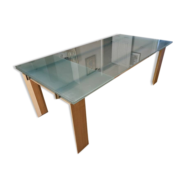 Table de salle à manger desalto stilt plateau en verre