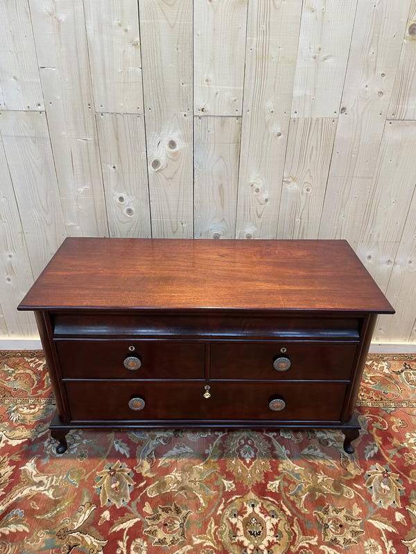 Commode basse - Meuble TV anglaise en acajou Cheppendeale