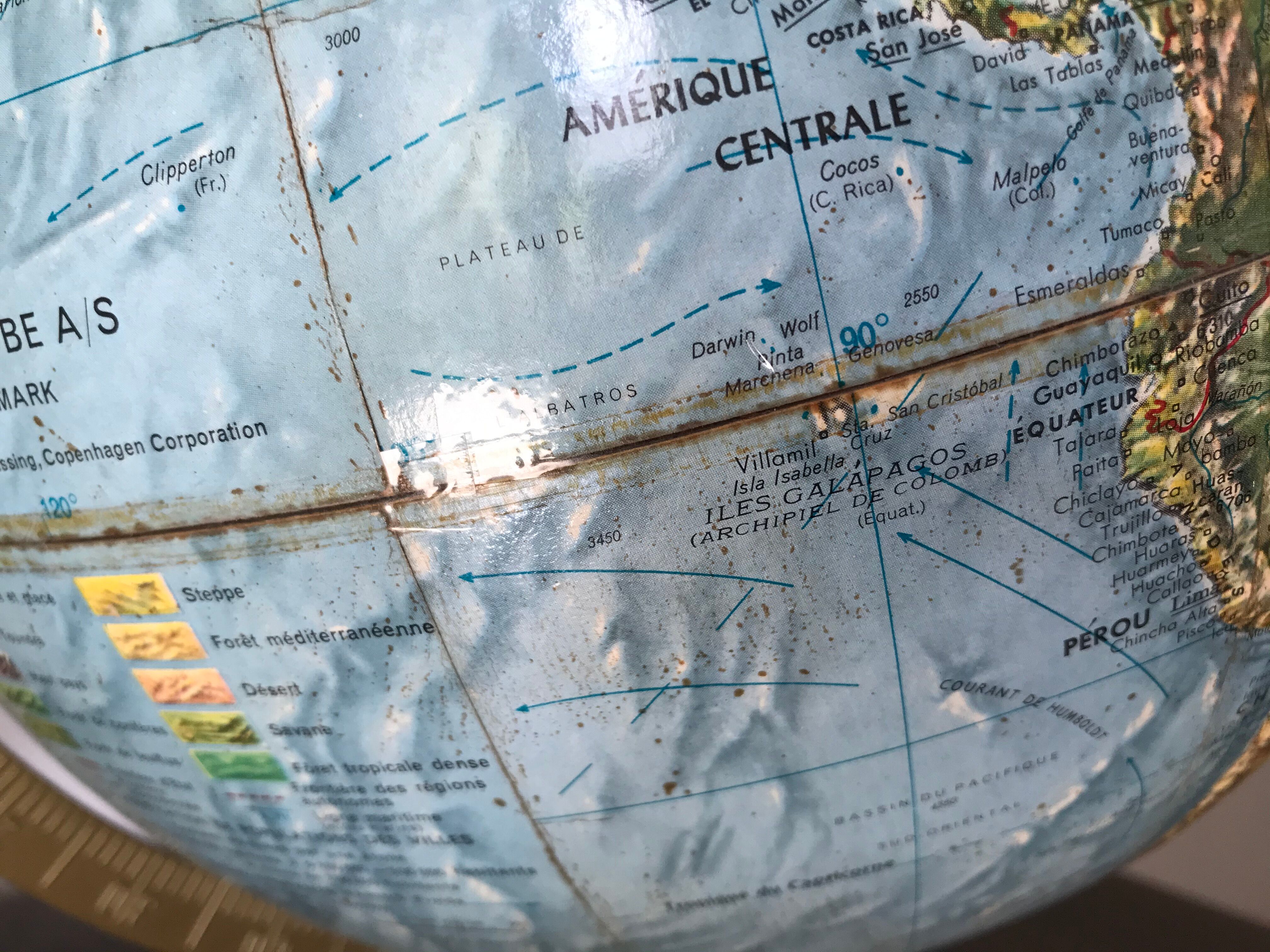 Globe Earth Scanglobe 1960 in relief, paper map and brass footing