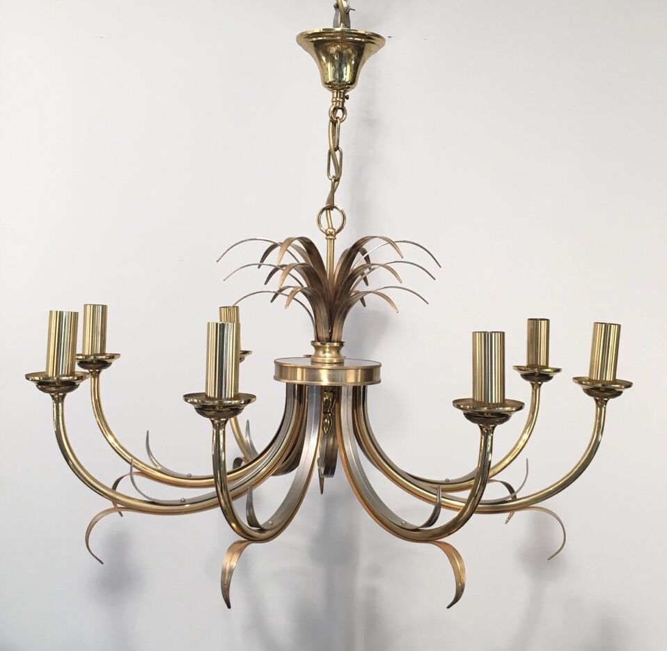 Pineapple brass 8-light chandelier