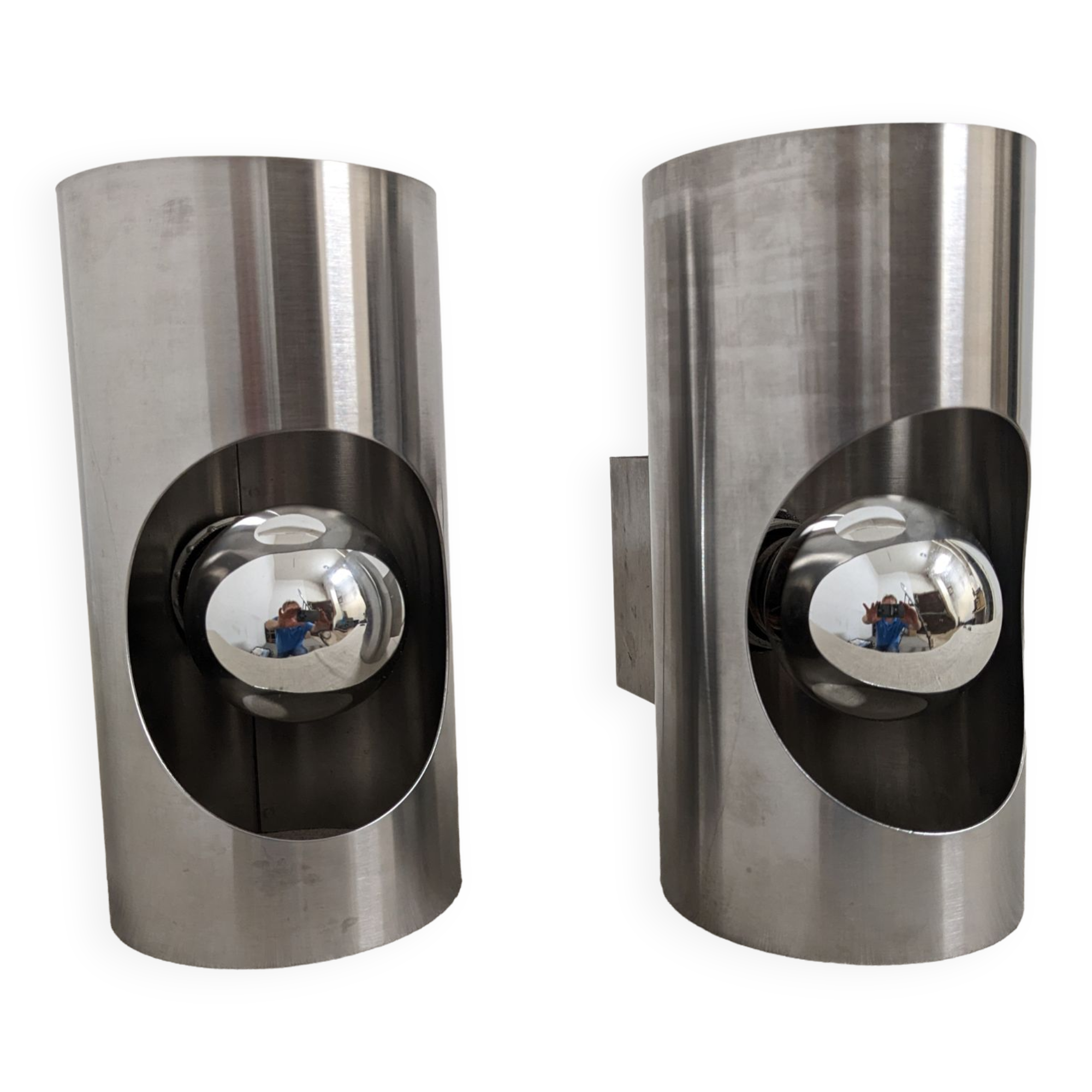 Pair of Space Age wall lamps from the 60s/70s Oxar France