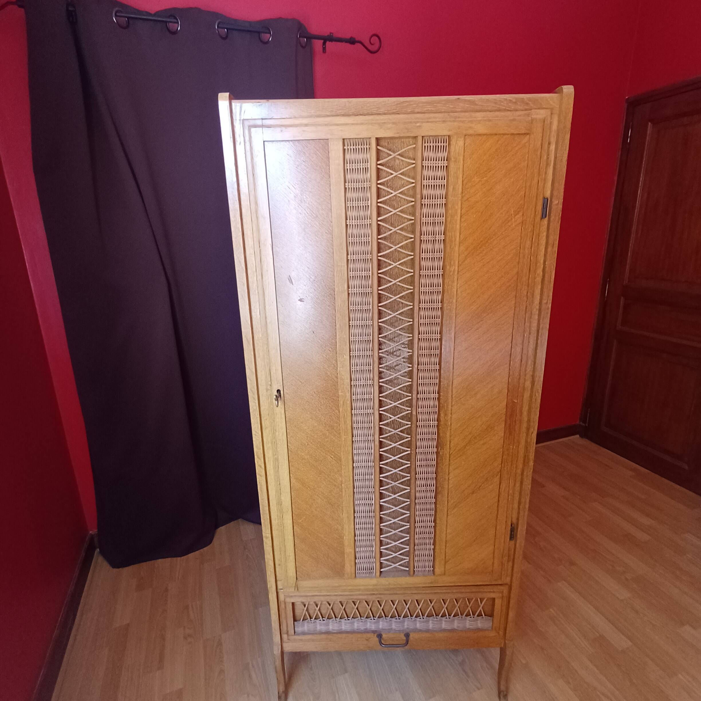 Armoire  rotin  vintage
