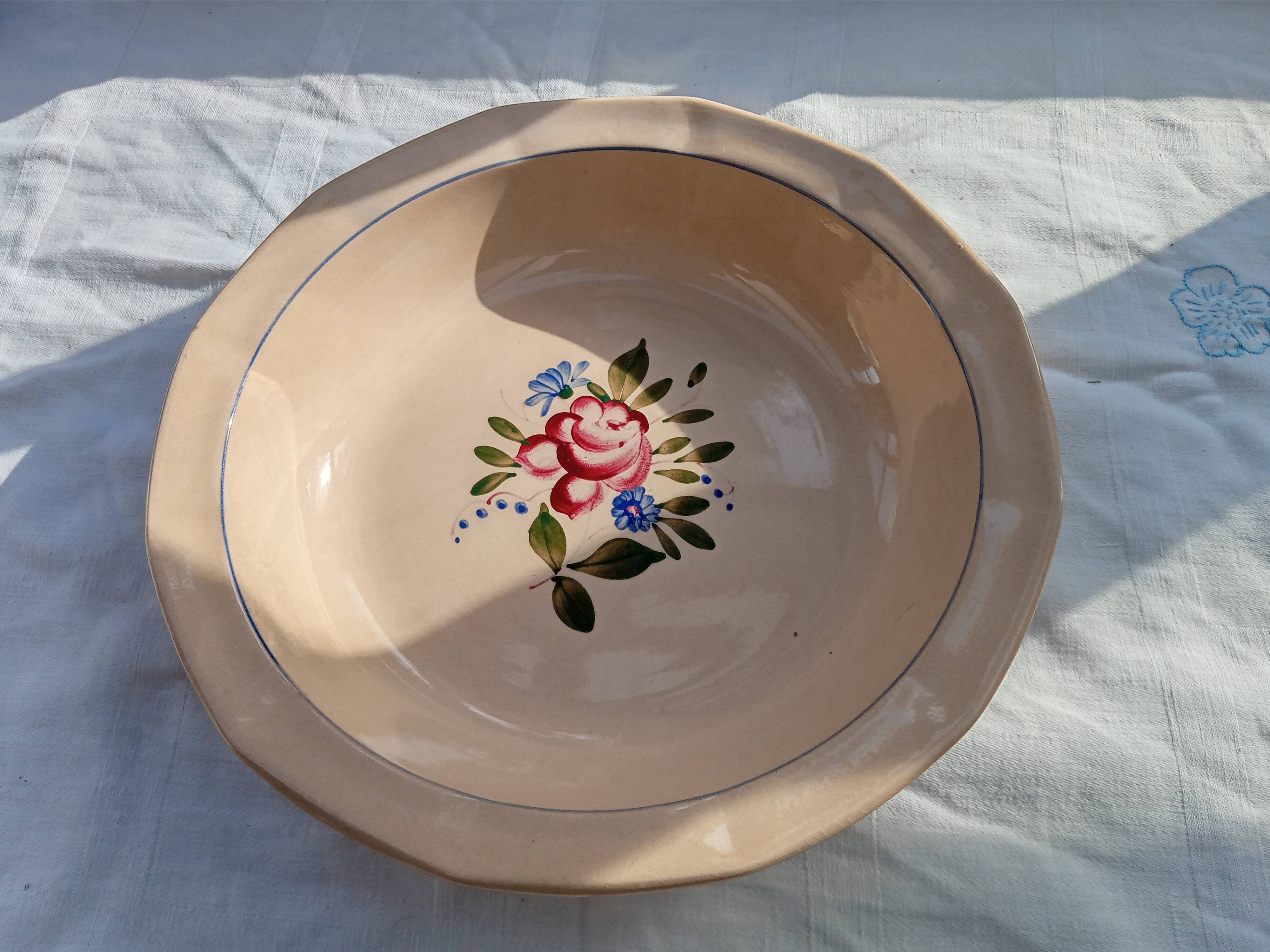 Ensemble de 3 plats et saucière Digoin