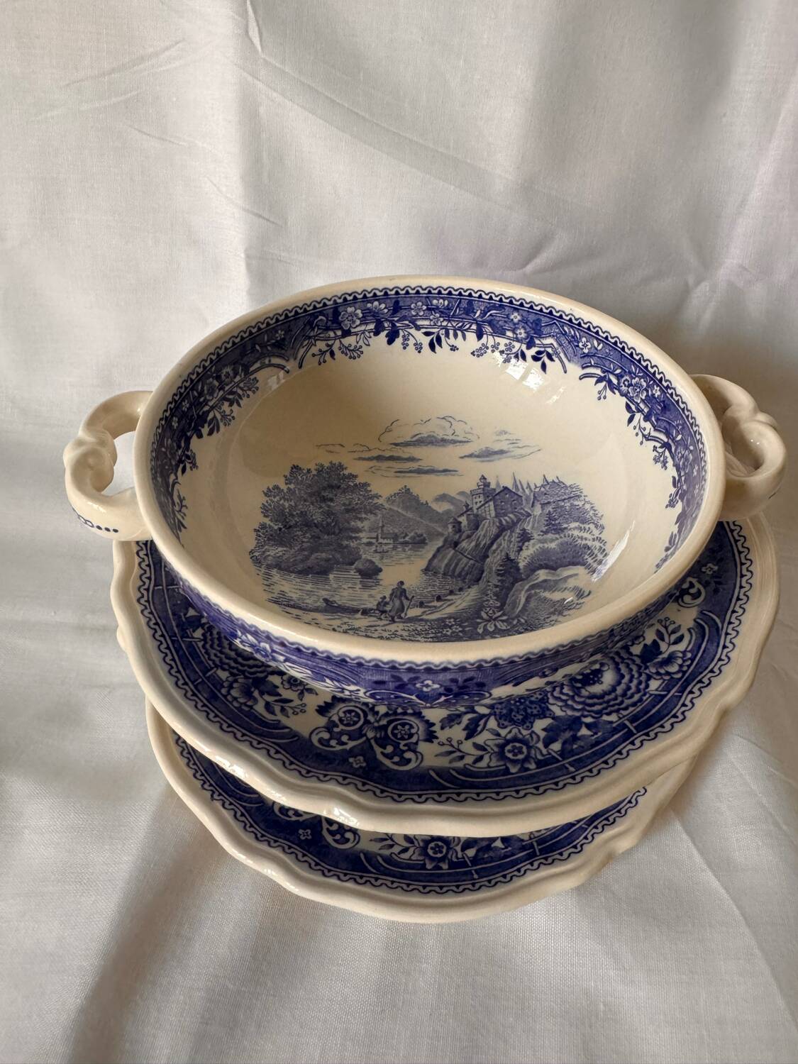 Villeroy and Boch Burgeland blue soup cups with underplates