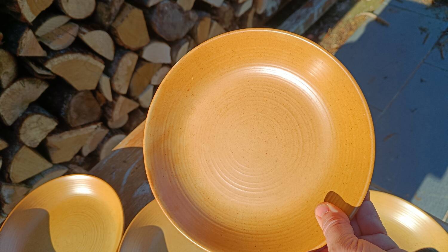 Deep stoneware plate