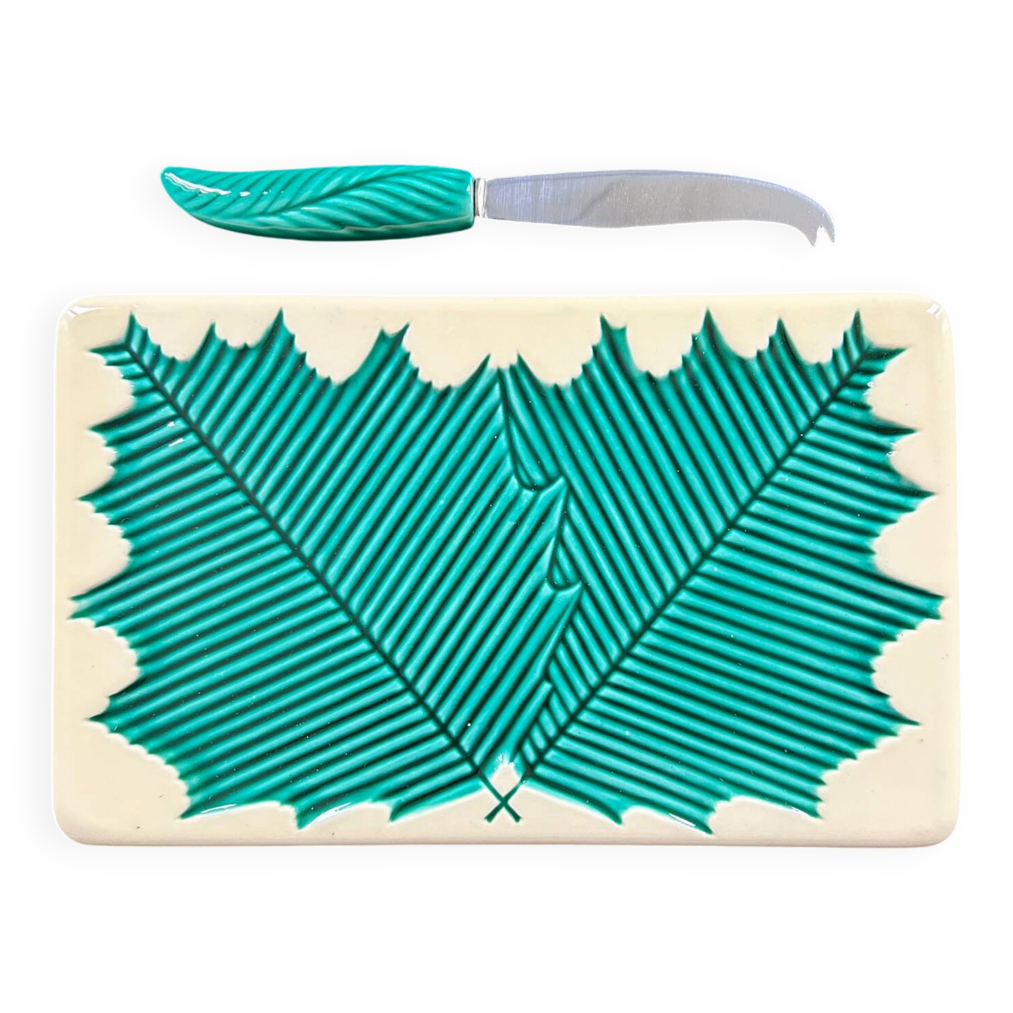 Cheese plate and knife with leaf decoration