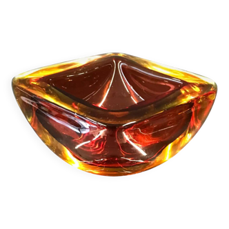 Cendrier en verre de Murano "ROUGE-ORANGE" en forme de coquillage, Murano, Italie, années 1970