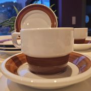 4 tasses, et assiettes à dessert MOSA Maastricht Holland