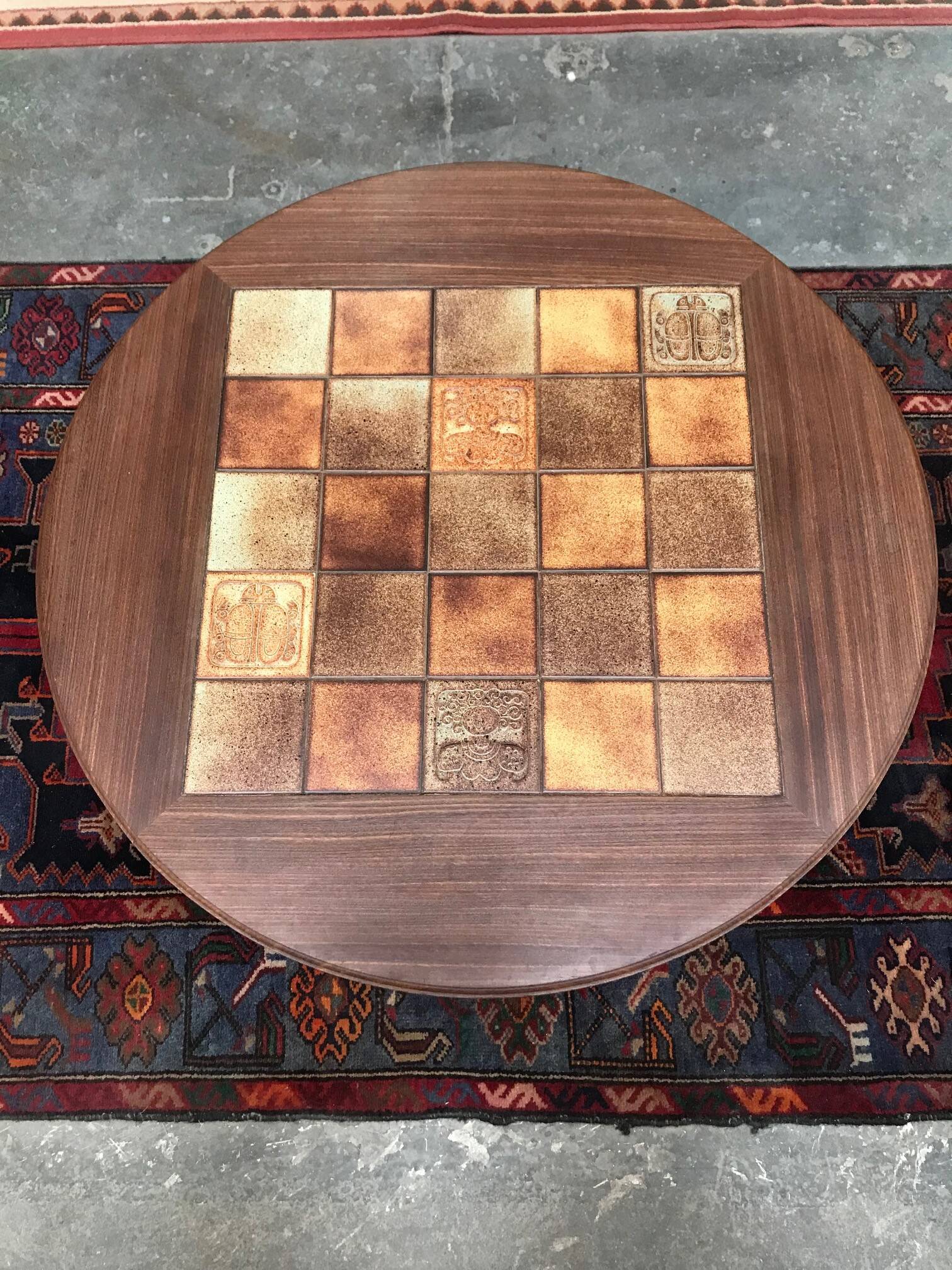 Vintage coffee table in wood and ceramic from the 70s