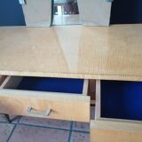 Dressing table of the 50