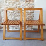 Folding chairs