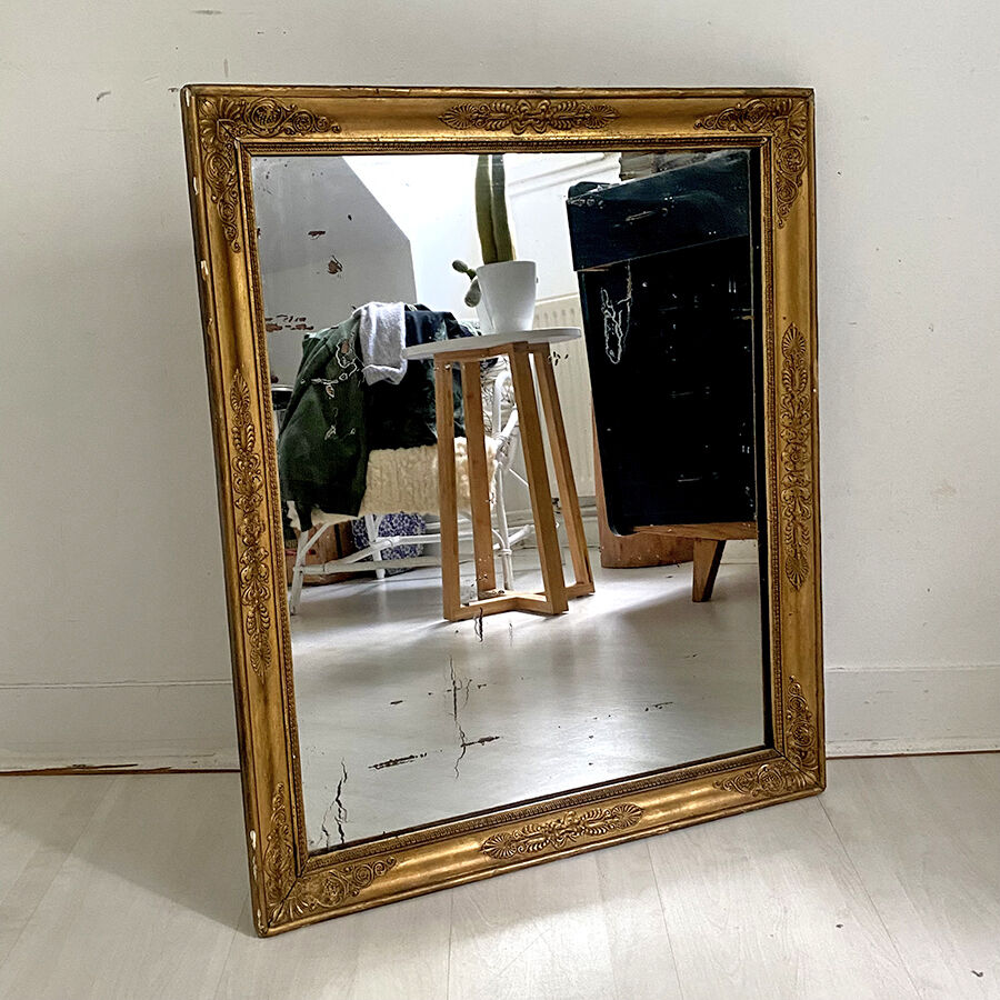 Old mirror wood and gilded stucco 73x61cm