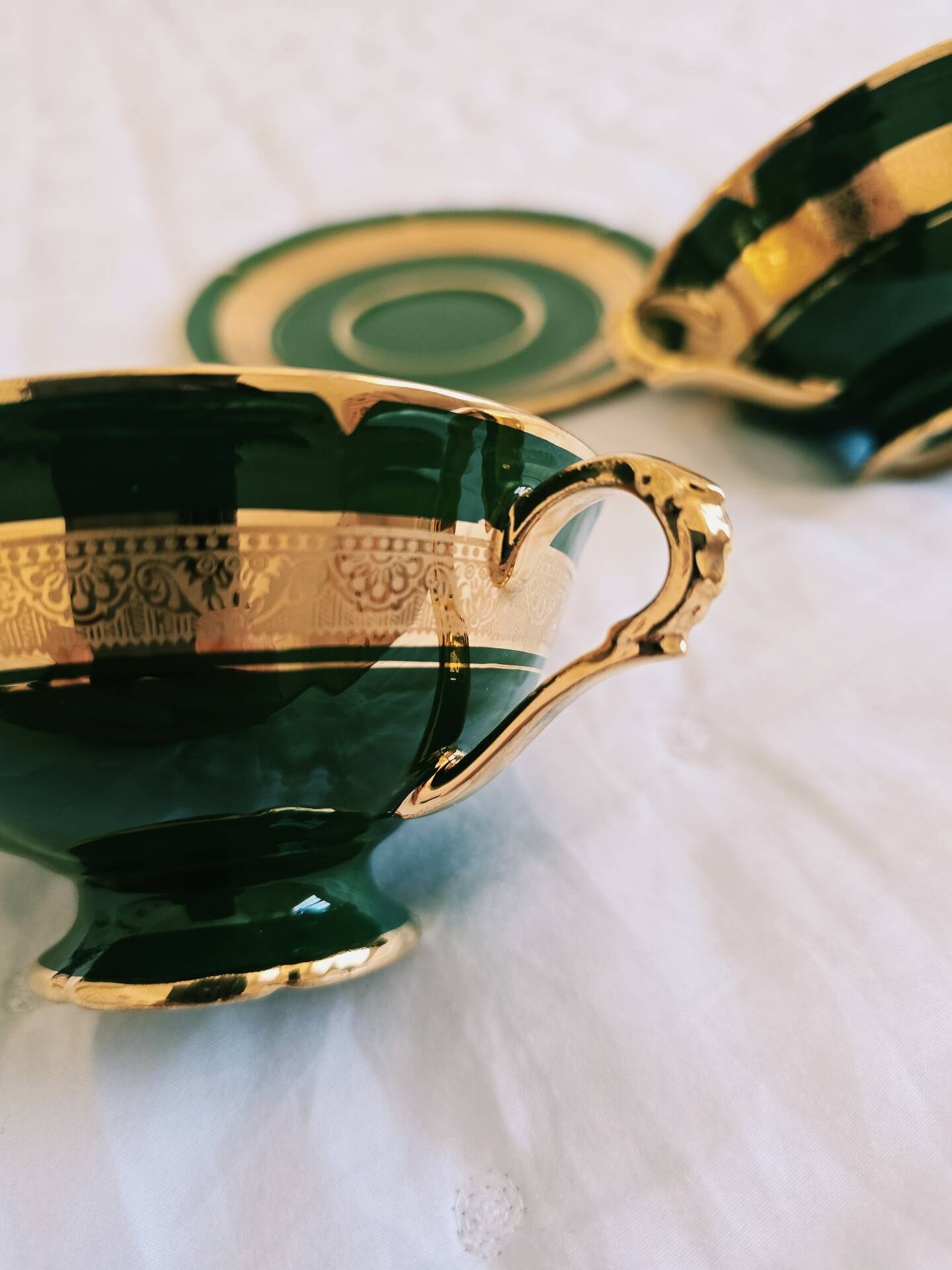 Pair of cups Lengle Limoges France