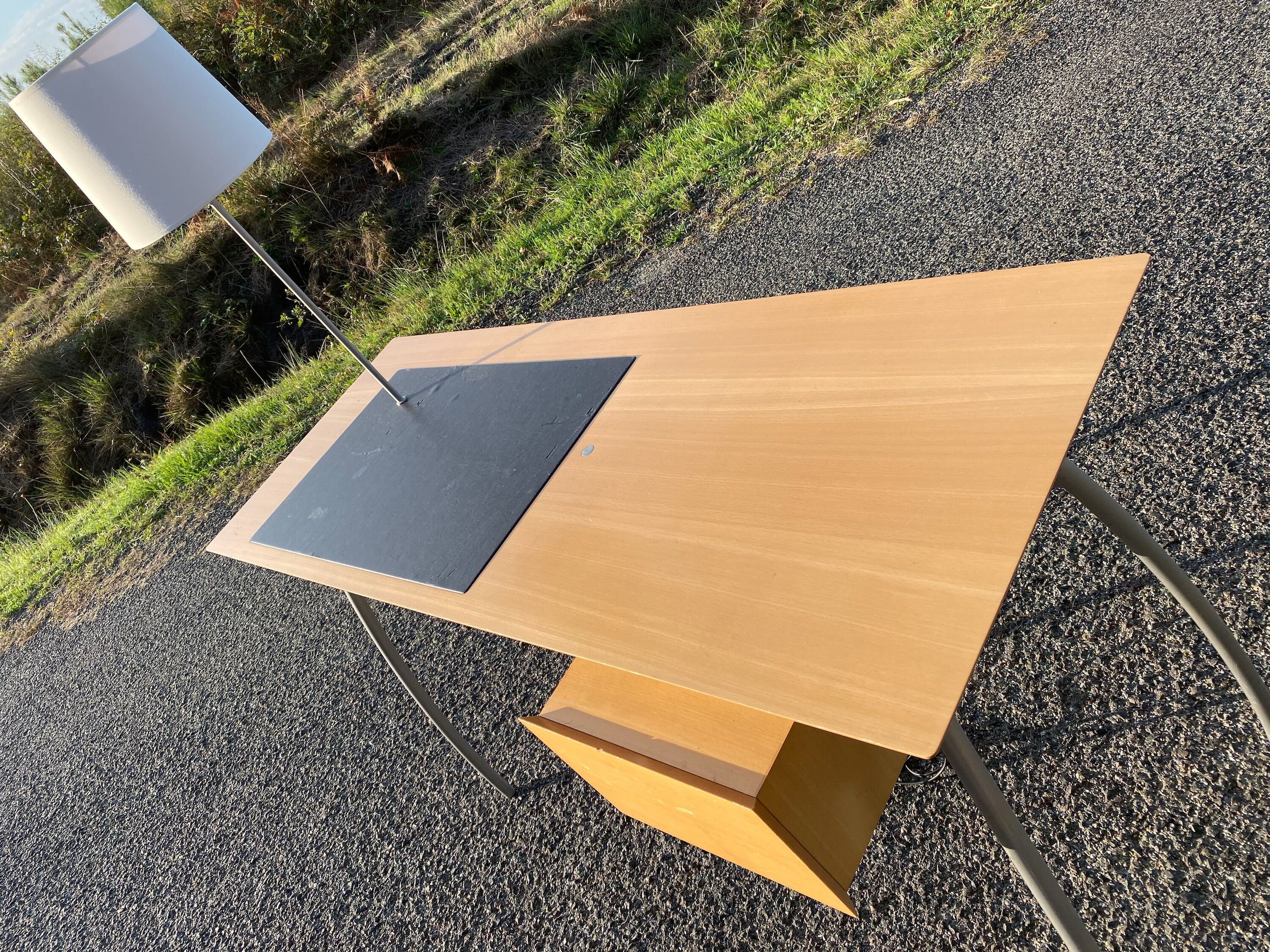 Desk "Saint-James" by Jean Nouvel published by Ligne Roset