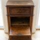 Commode ancienne en bois à tiroirs