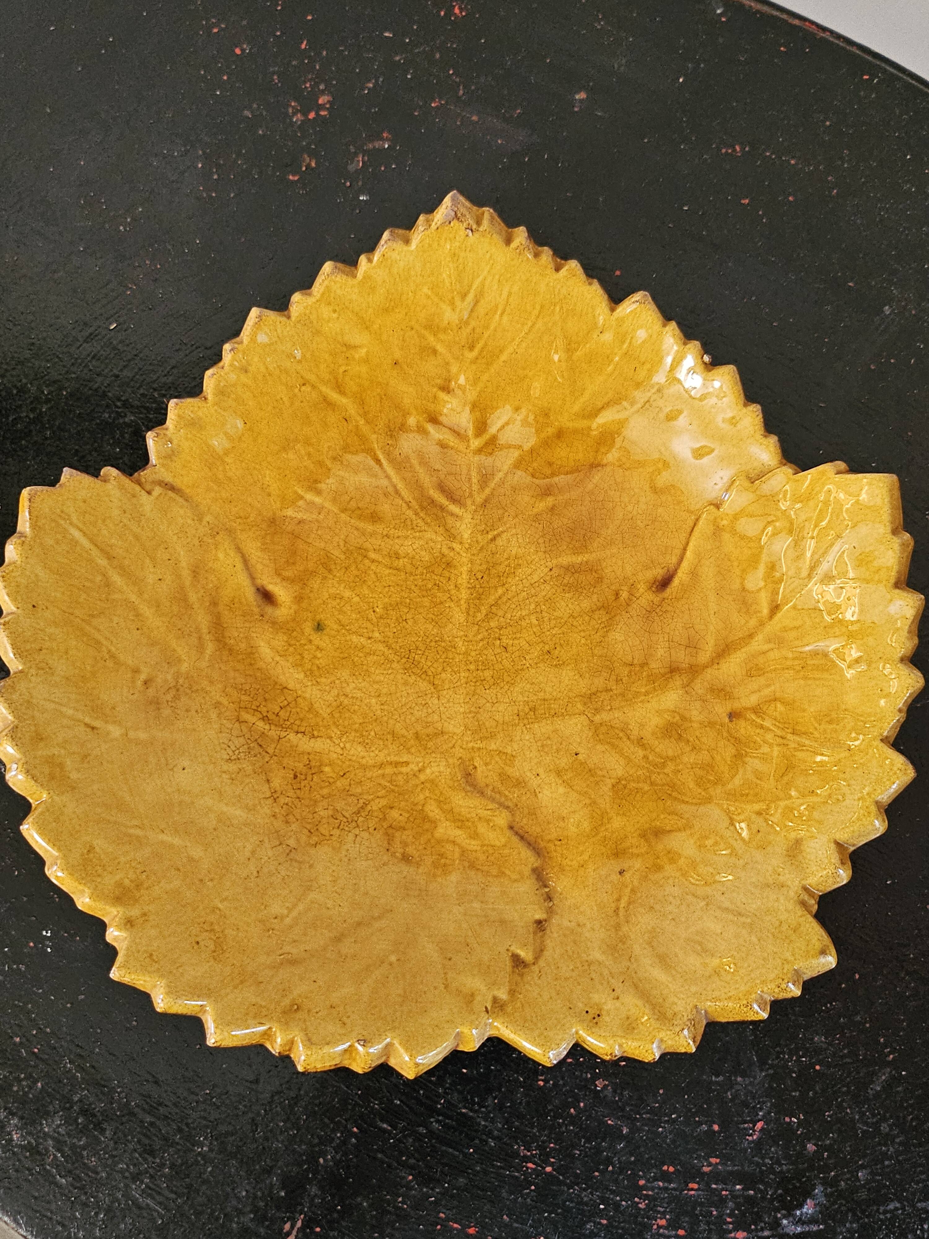 Glazed ceramic bowl amber — Atelier Cérenne, Vallauris (1950s)