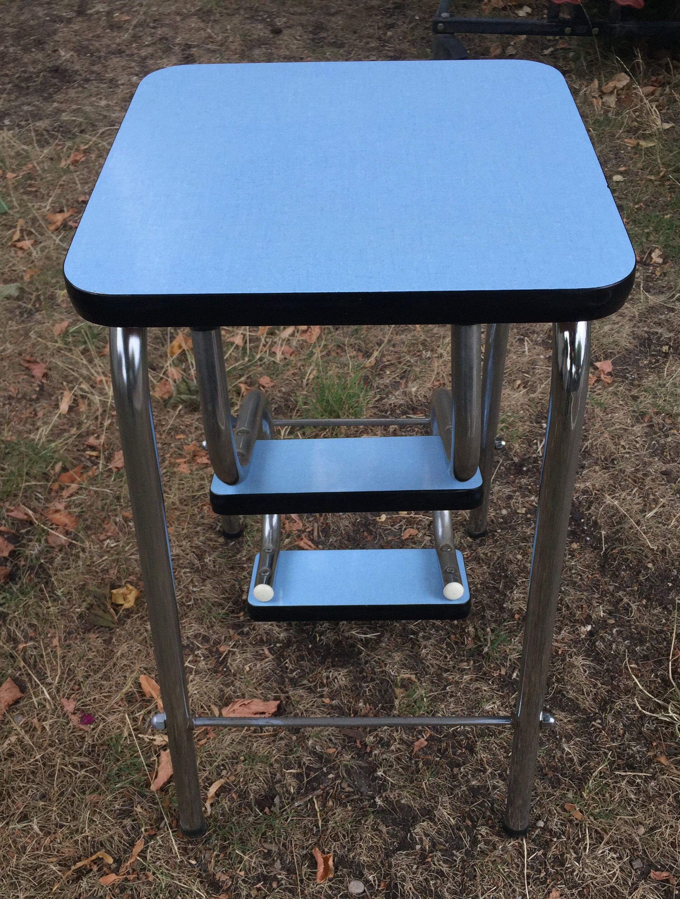 Flexible stool in vintage sky blue formica stepladder