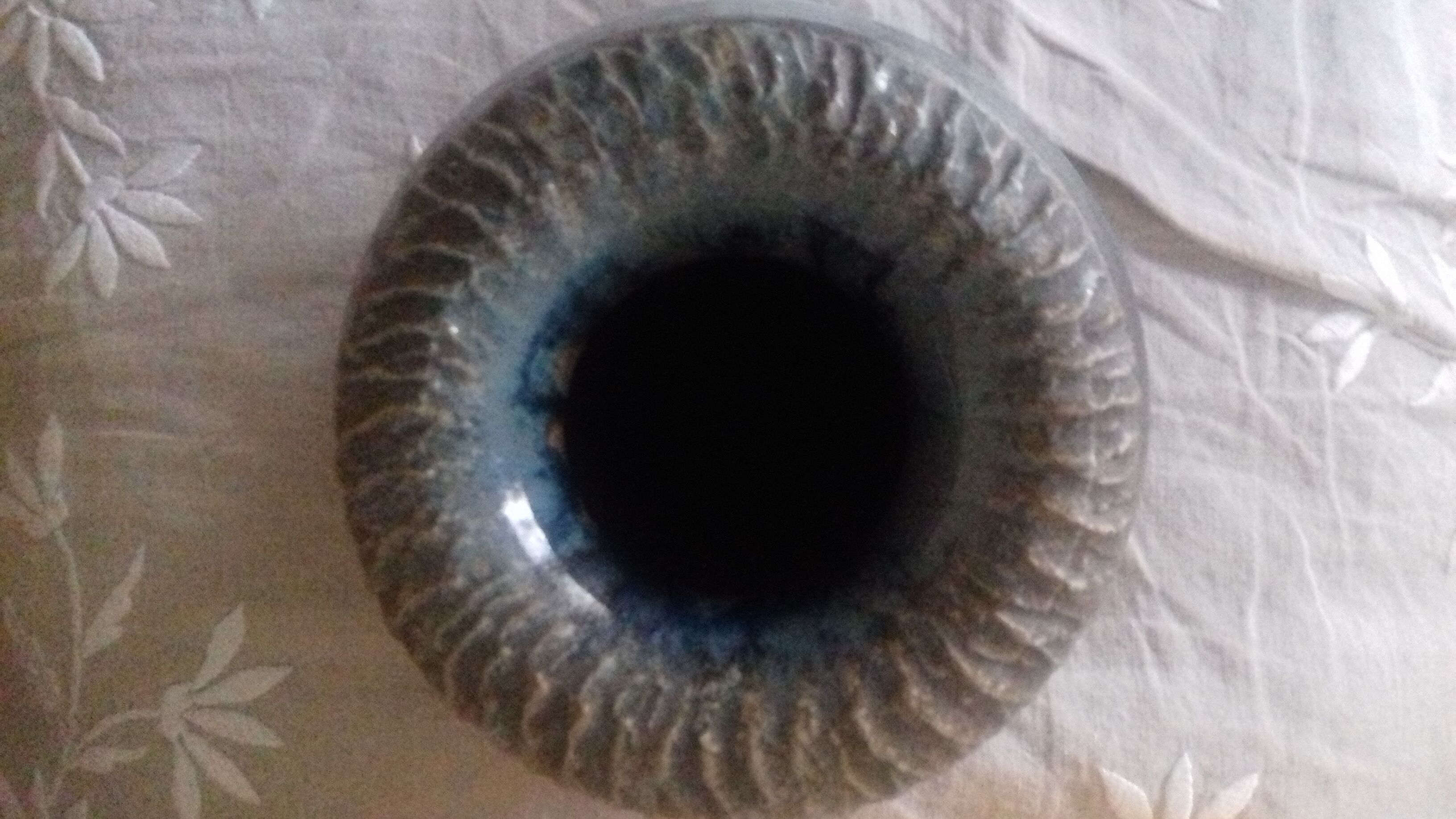 Ceramic vase stone sign pigaglio