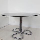 Table 70s, chrome and crystal metal, cobra design model by Giotto Stoppino.