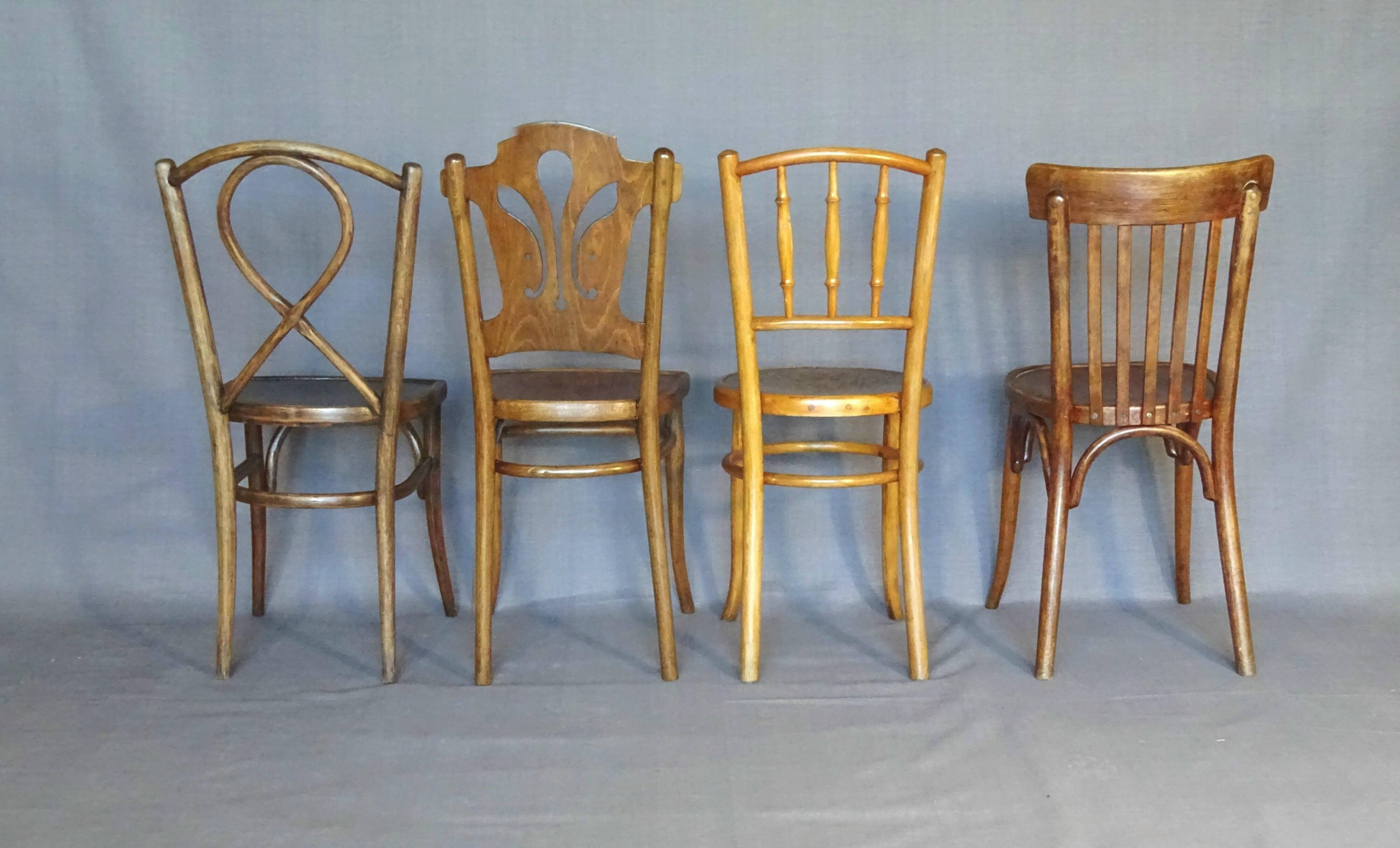 Set of 4 bistro chairs, wooden seats 1925
