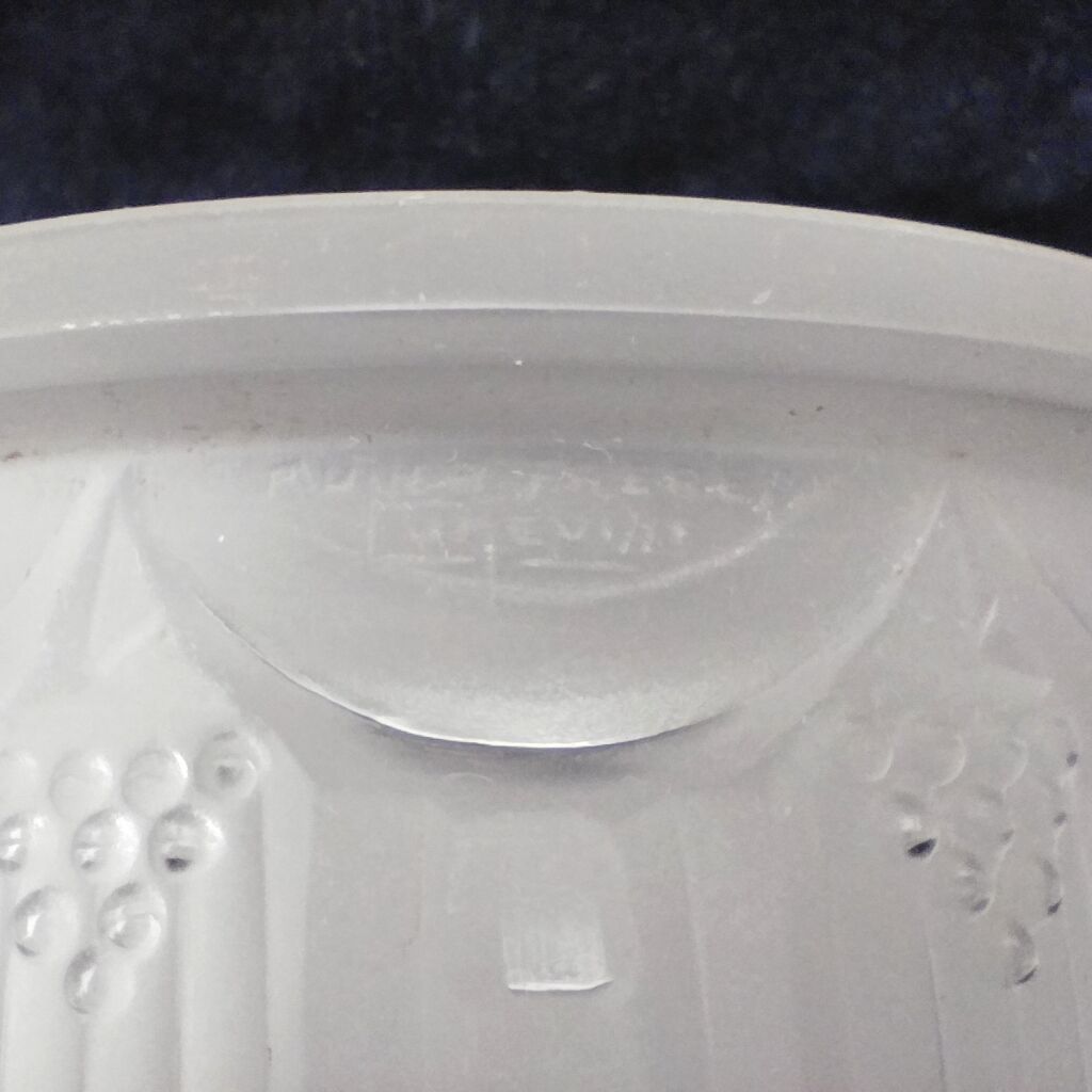 Art deco glass globe signed Muller 40s