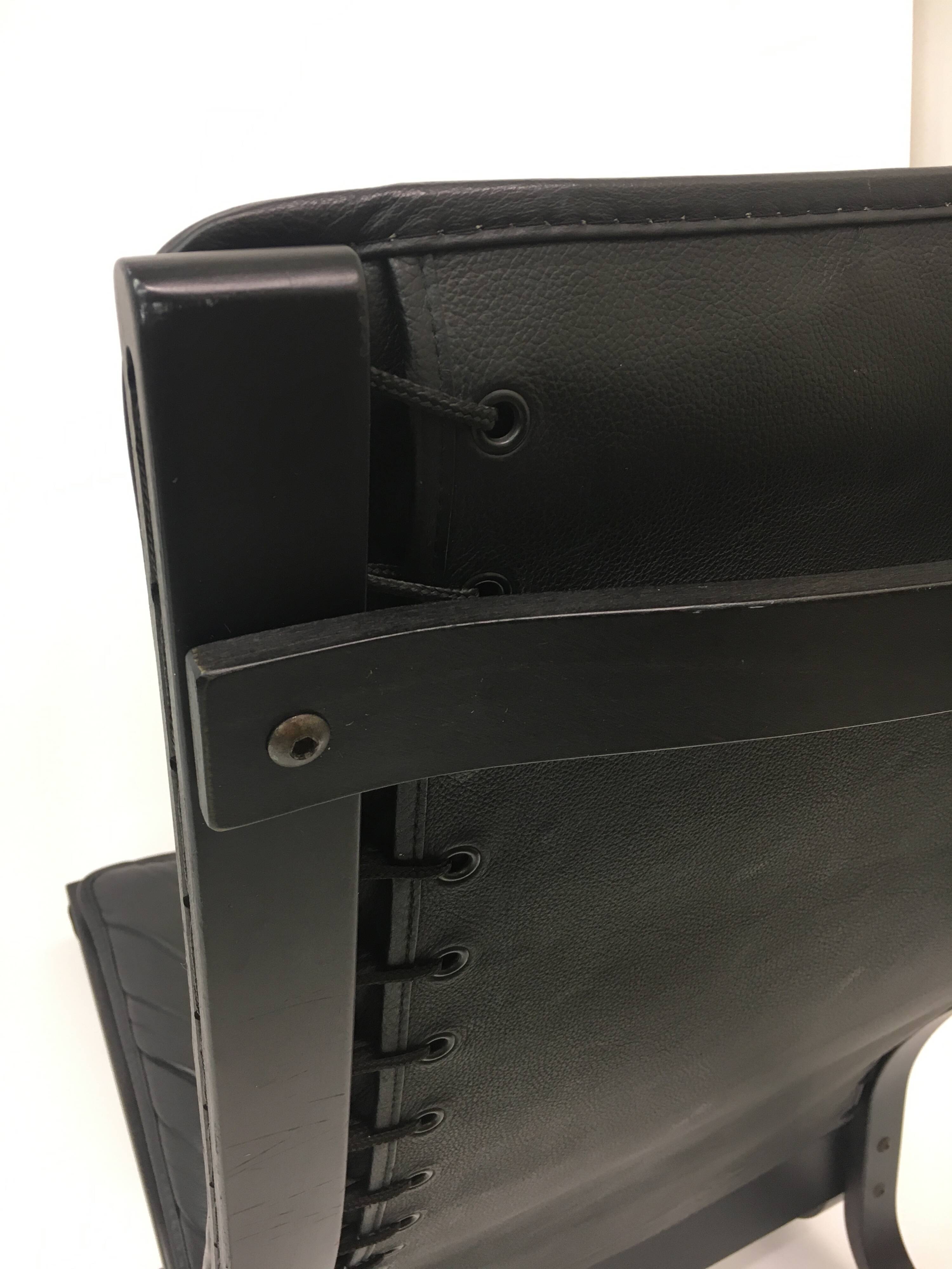 Mid-Century design black leather lounge chair by Ingmar Relling for Westnof