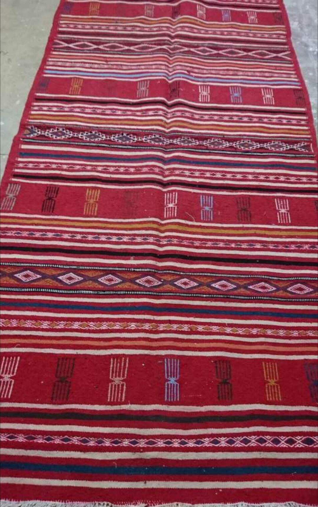 Berber carpet in wool 100x205cm