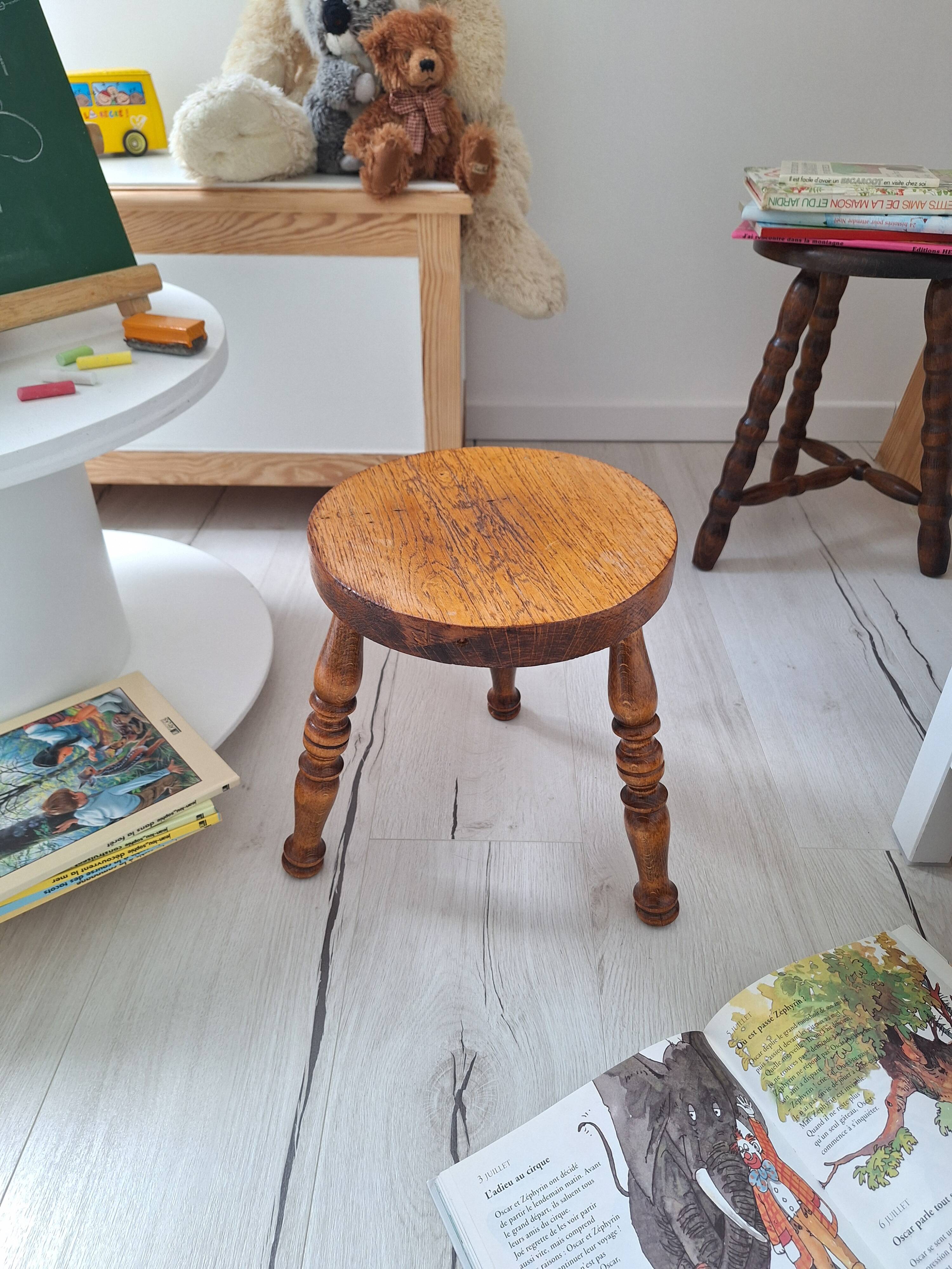 Vintage tripod stool