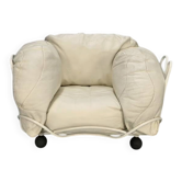 Edra Corbeille Armchair – In ivory white leather