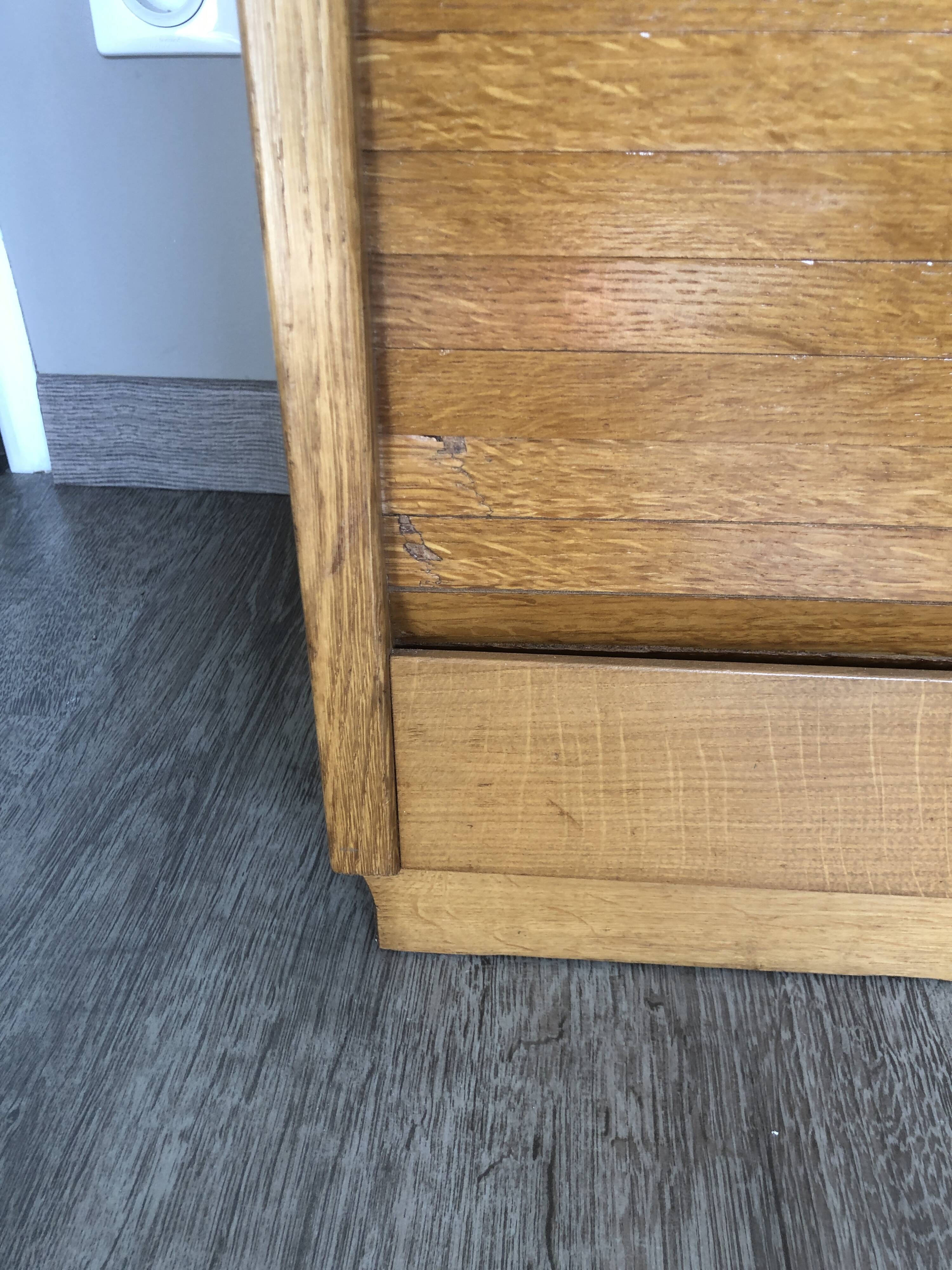 Wooden curtain filing cabinet