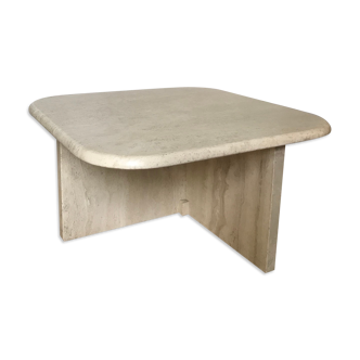Low table in travertine