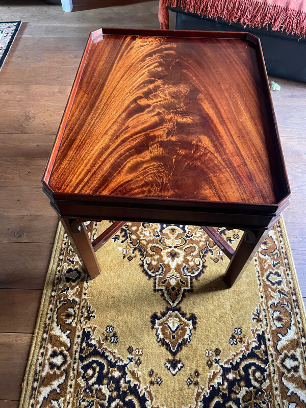 Table dite de « Majordome » style Georges III