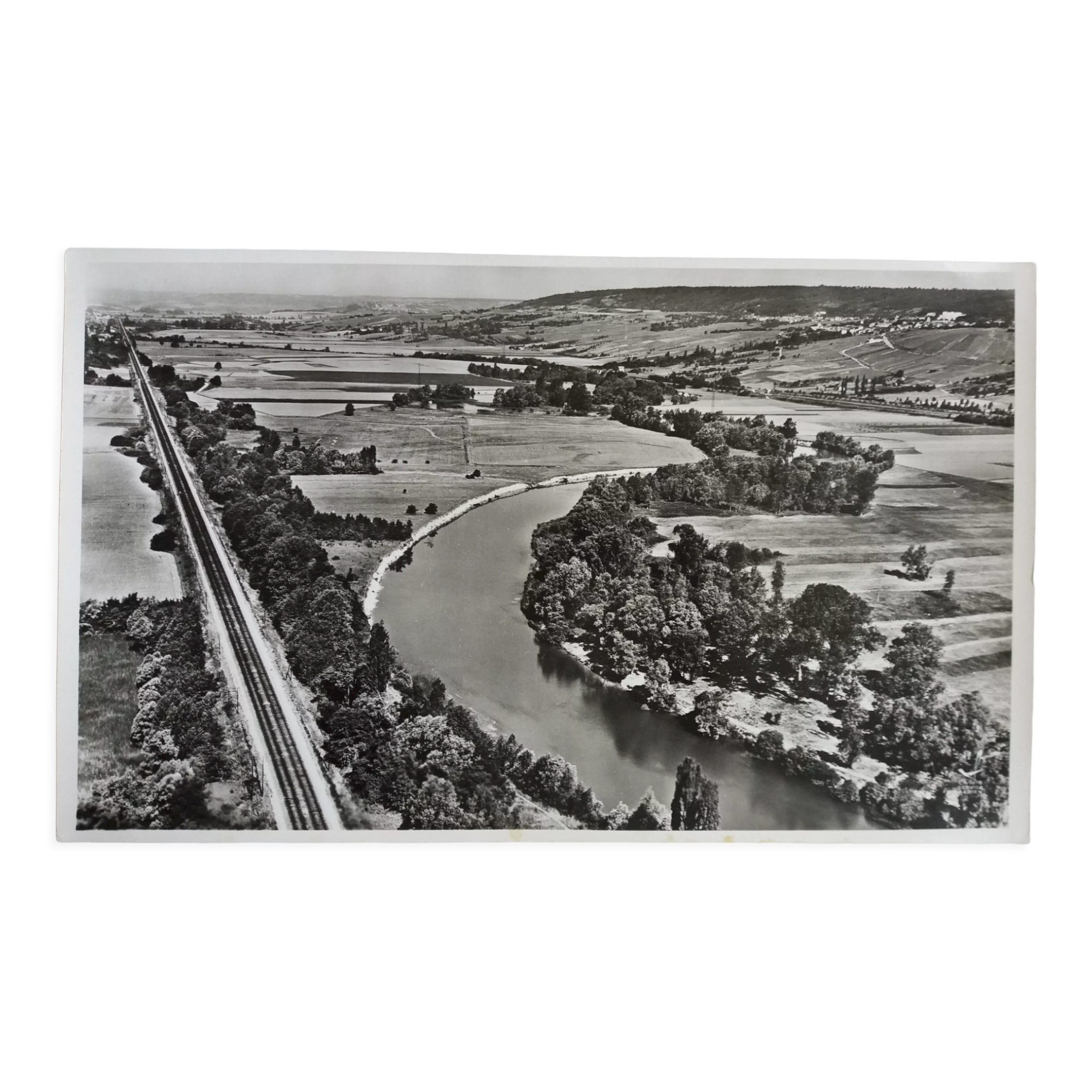 Aerial photograph LaPie 1958 The Marne downstream of Epernay Damery