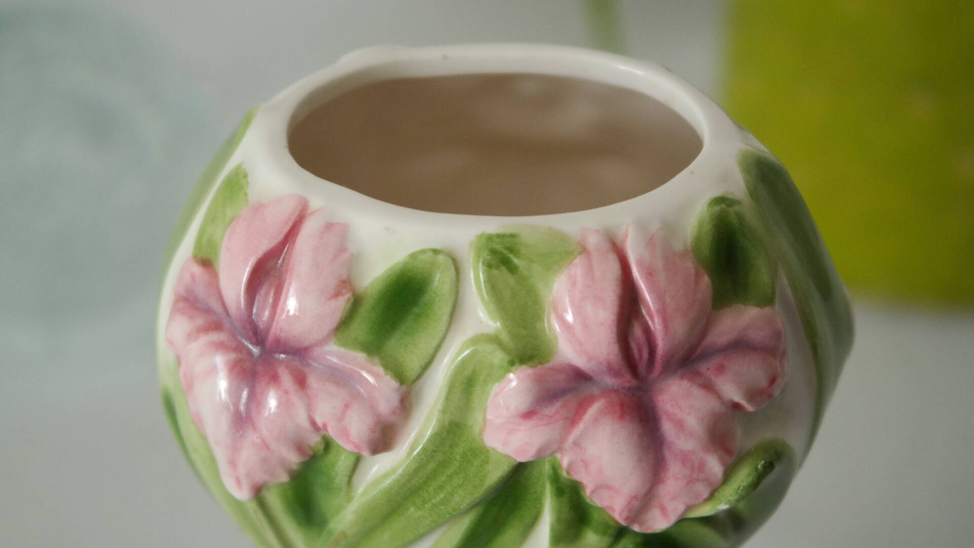 Massier style pink flamingo nature slip vase