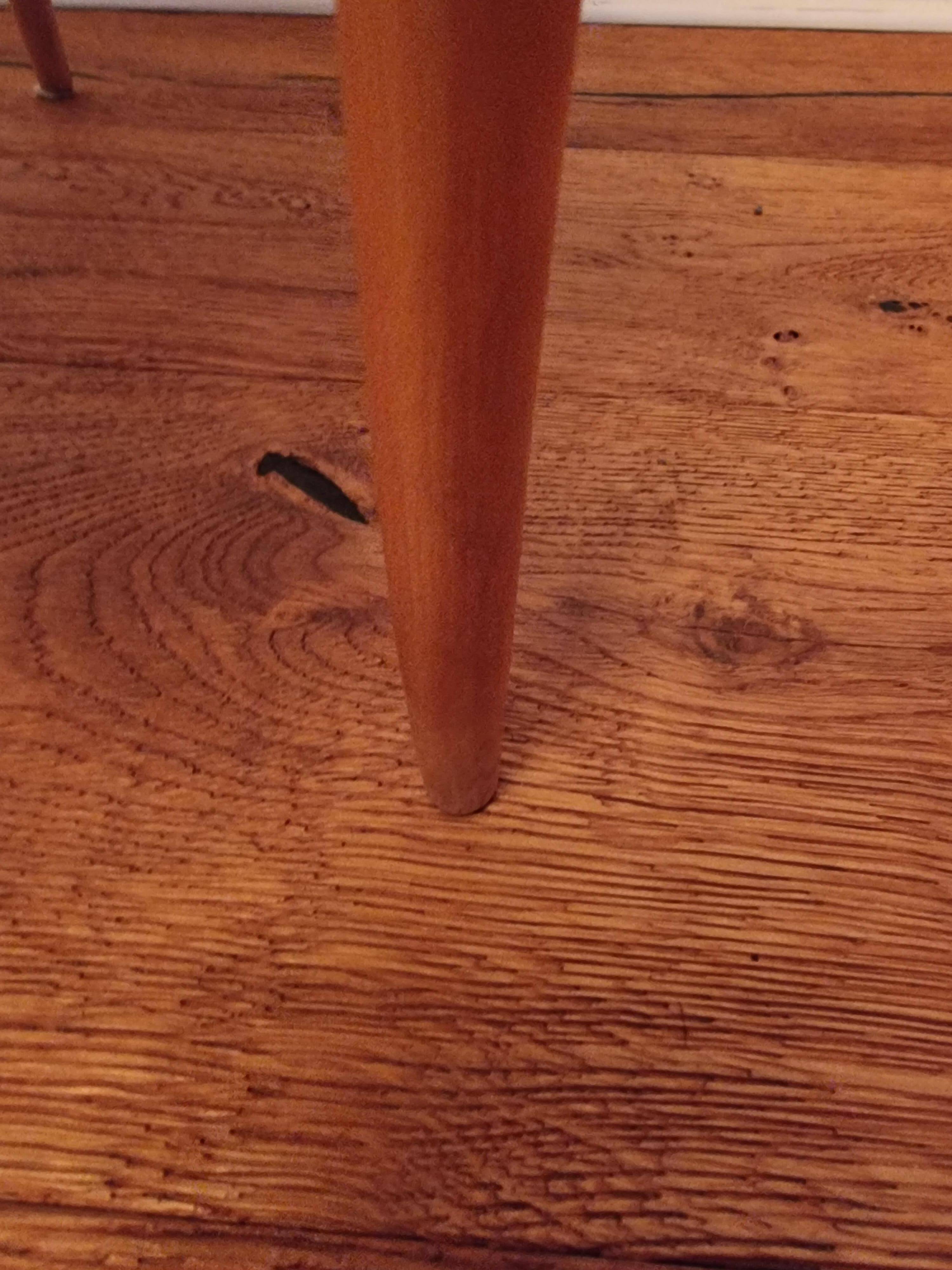 Table d'appoint « Annika » de Bruno Mathsson, en bouleau, style scandinave moderne, datée de 1974