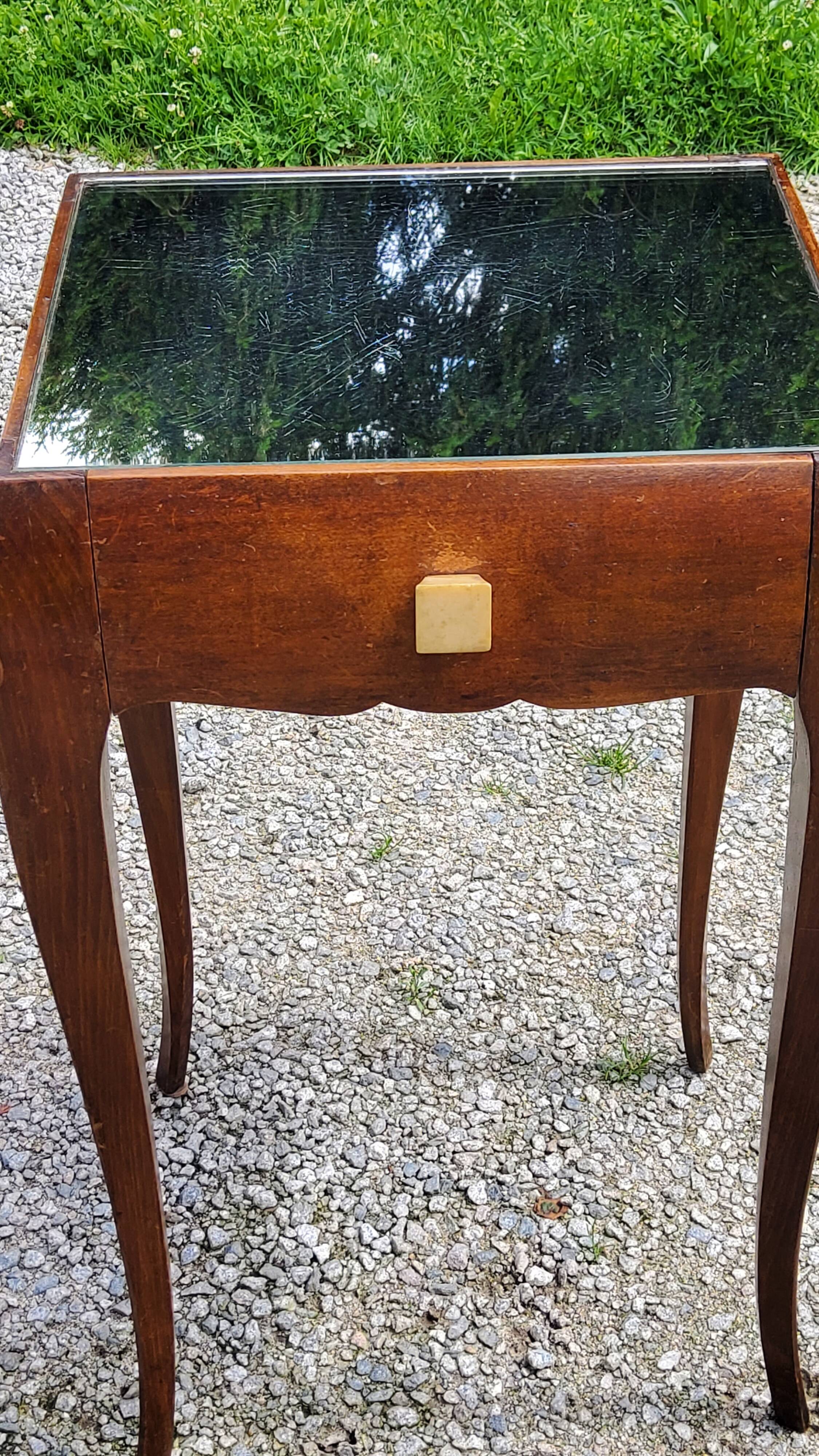 Vintage side table from the 30s/50s in beech and mirror top