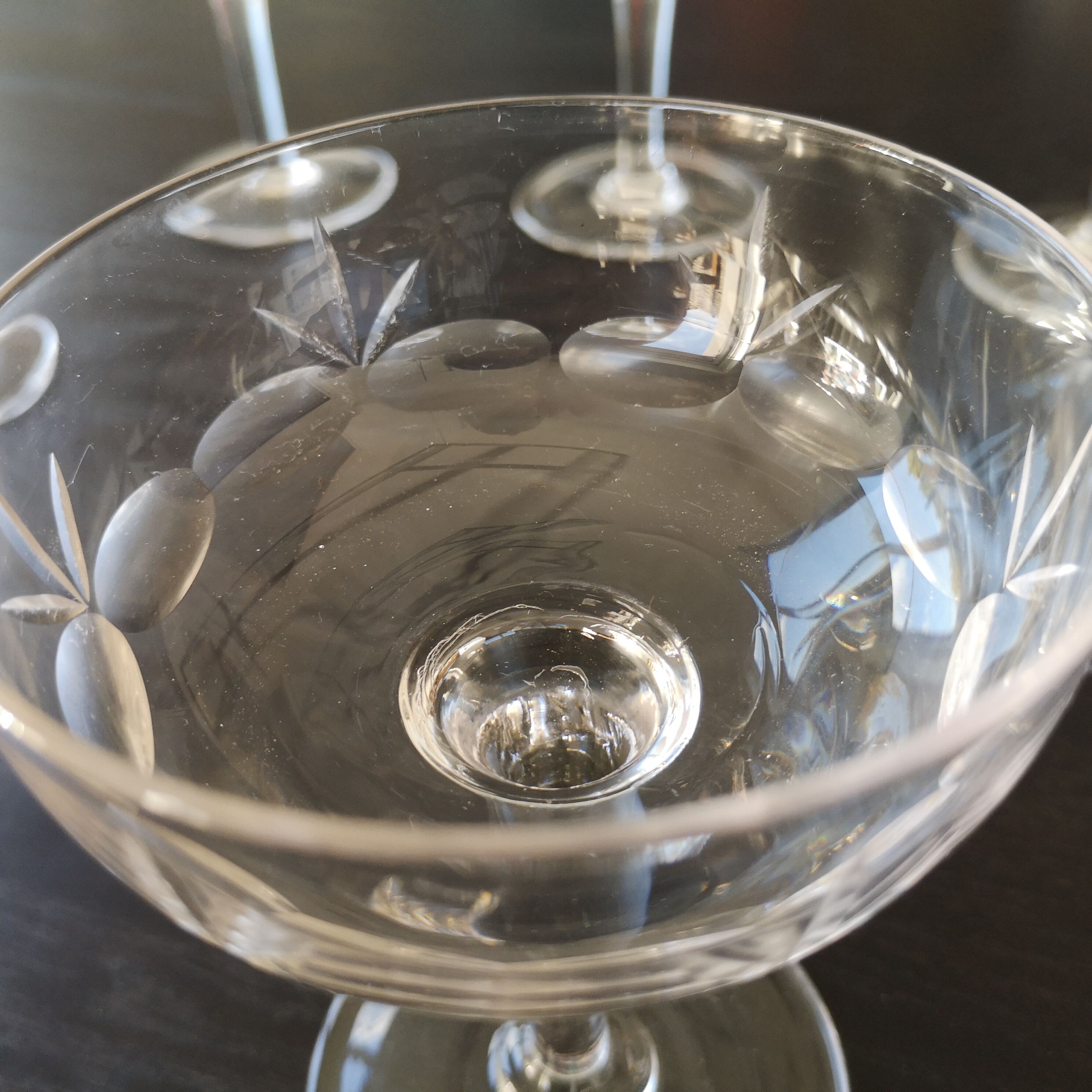 6 vintage engraved champagne glasses