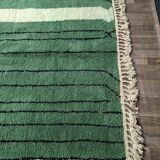 Traditional pure wool rug from Oued Zam, size 150 x 250 cm.