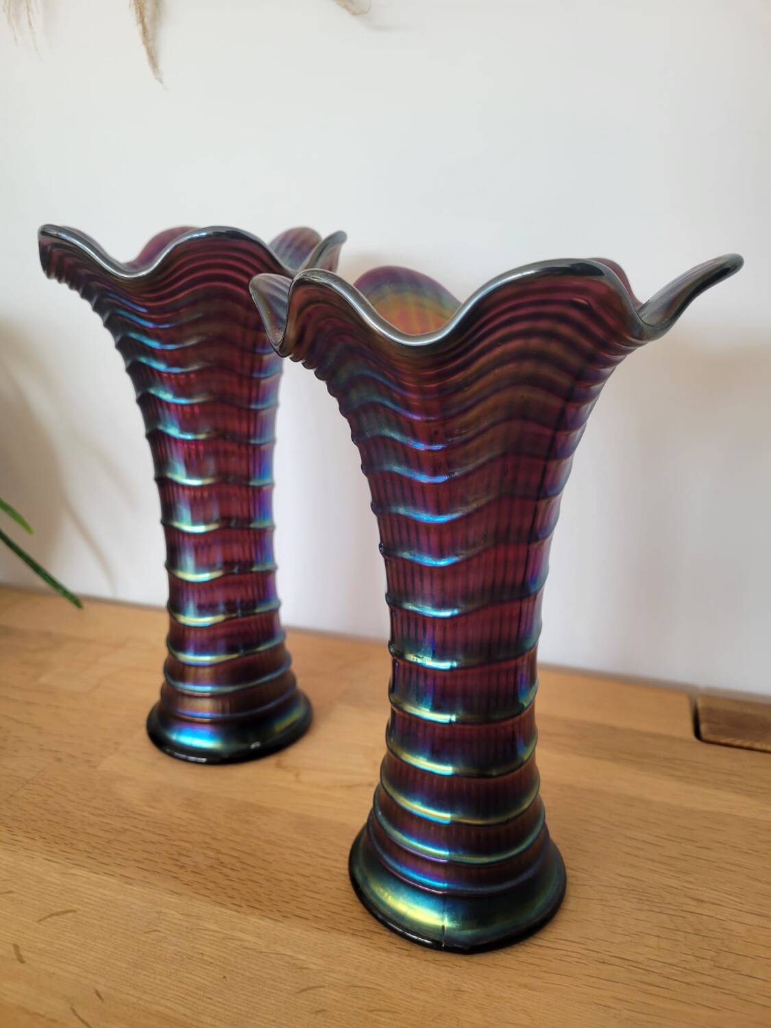 Pair of Imperial vases in iridescent glass
