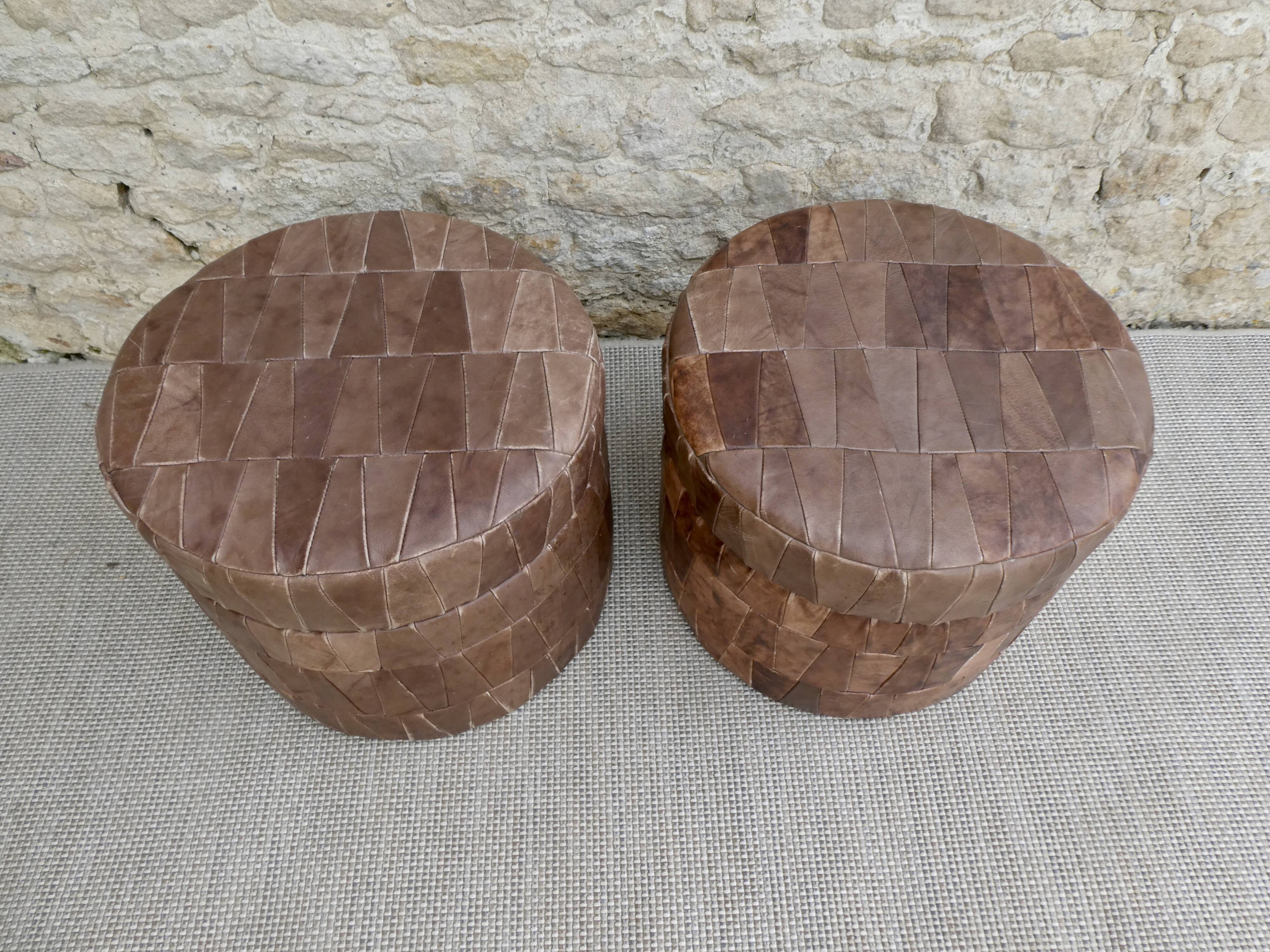 Pair of chest poufs in leather patchwork