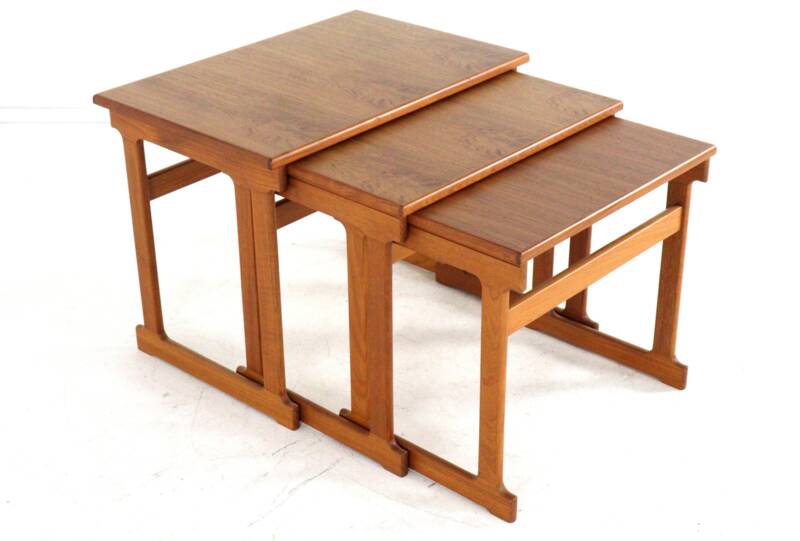 Trioh Denmark nesting tables 'Fugdal'