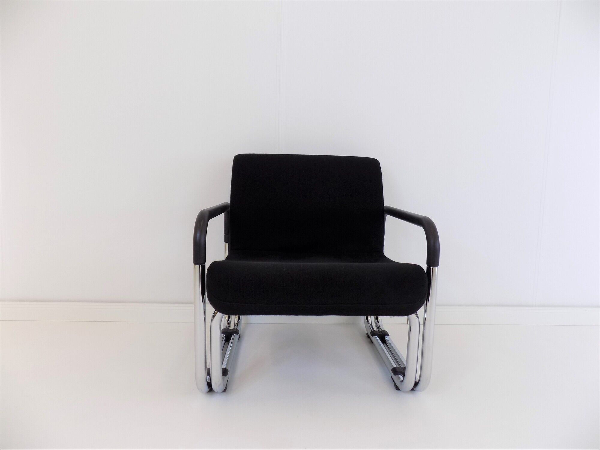 2 Cazzaro Bauhaus tubular steel armchairs