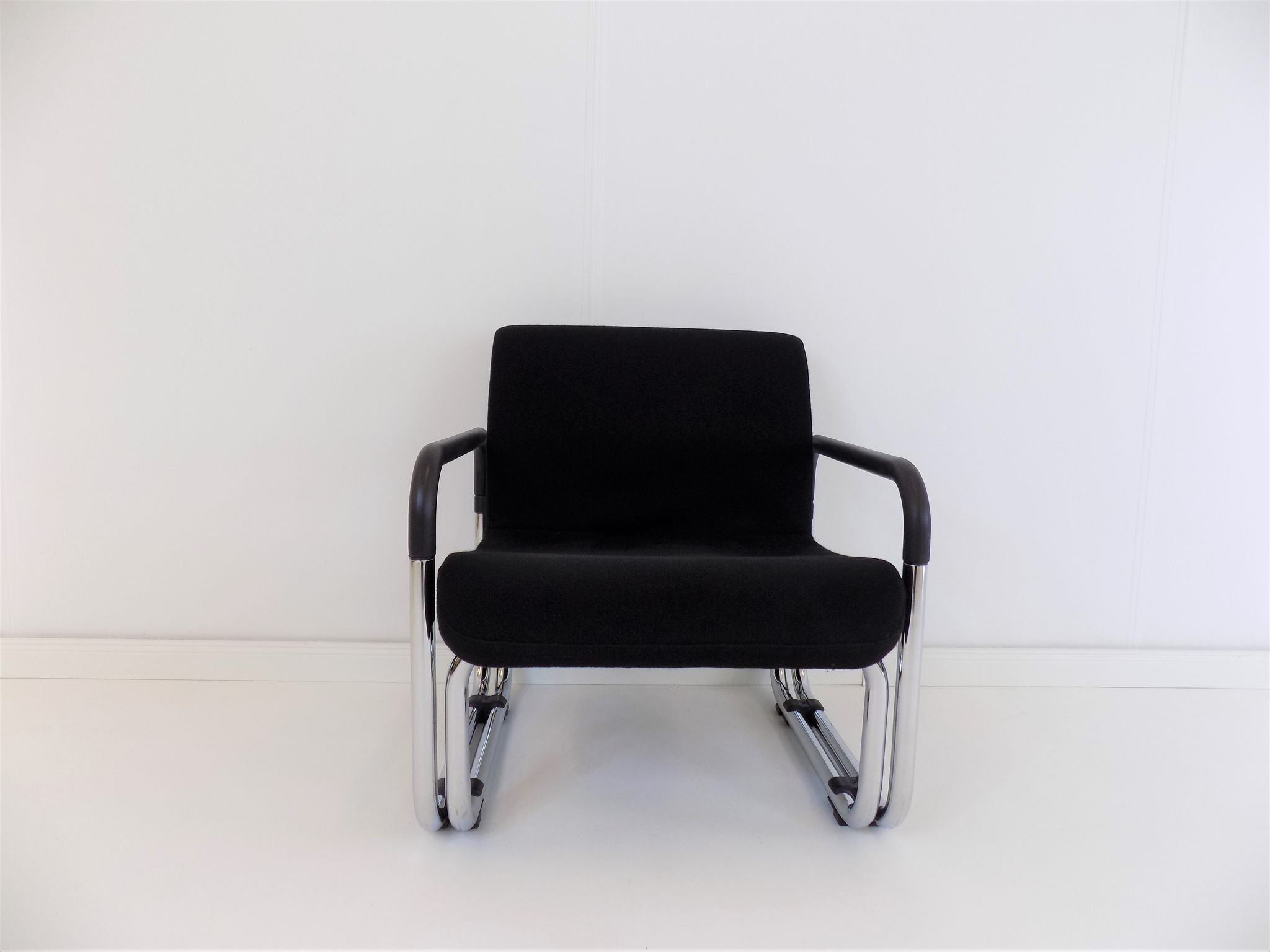 2 Cazzaro Bauhaus tubular steel armchairs