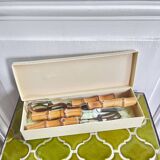 7 porcelain dessert plates