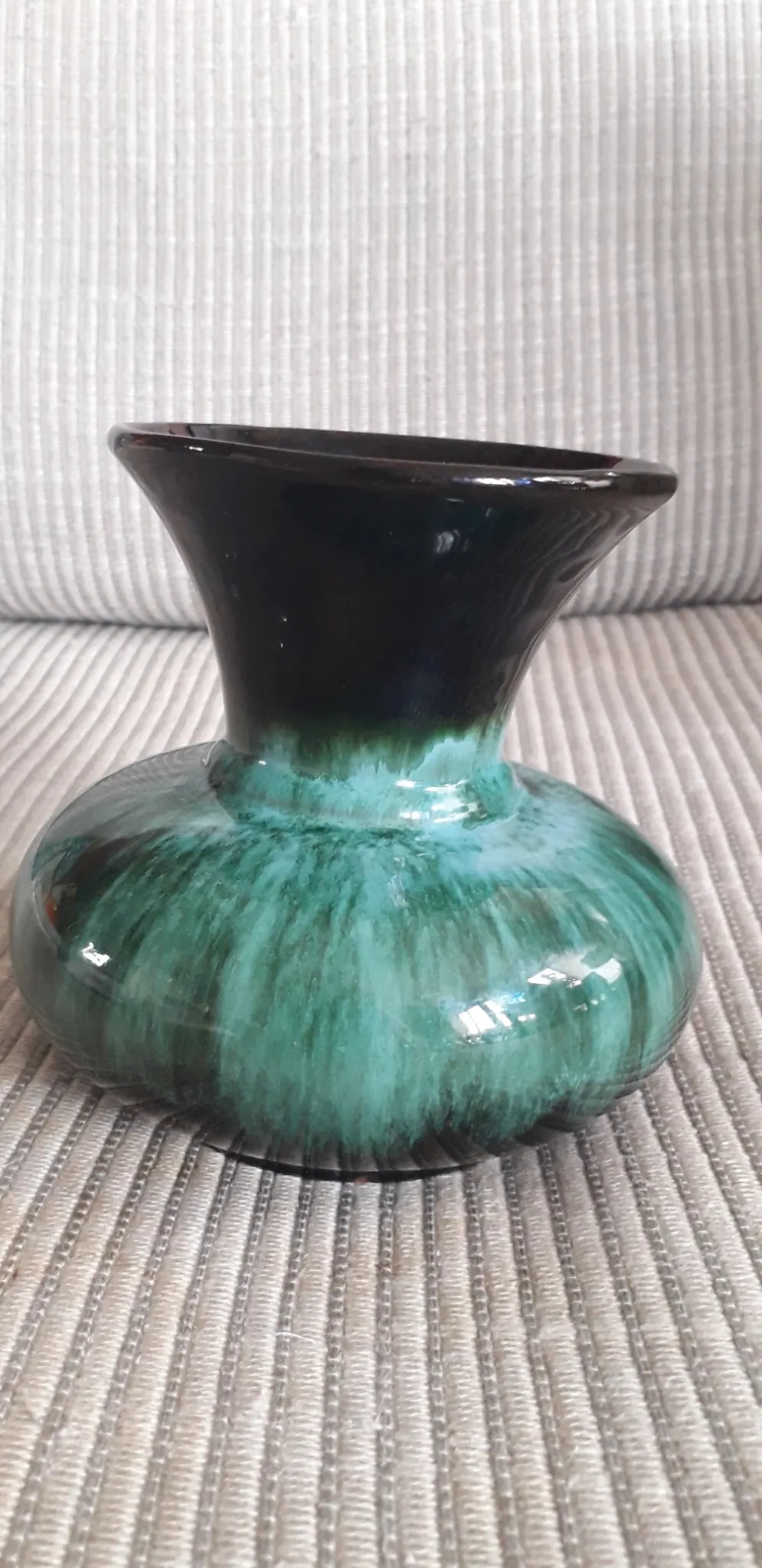 Vintage vase signed BMP Canada